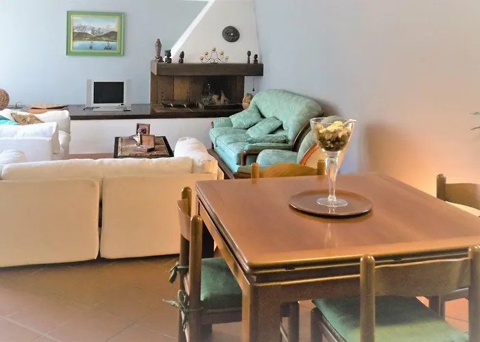 Apuana Отель типа 