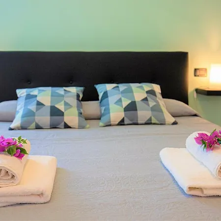 Bed & Breakfast Apuana *