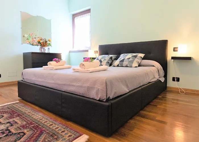 Apuana 마리나 디 카라라