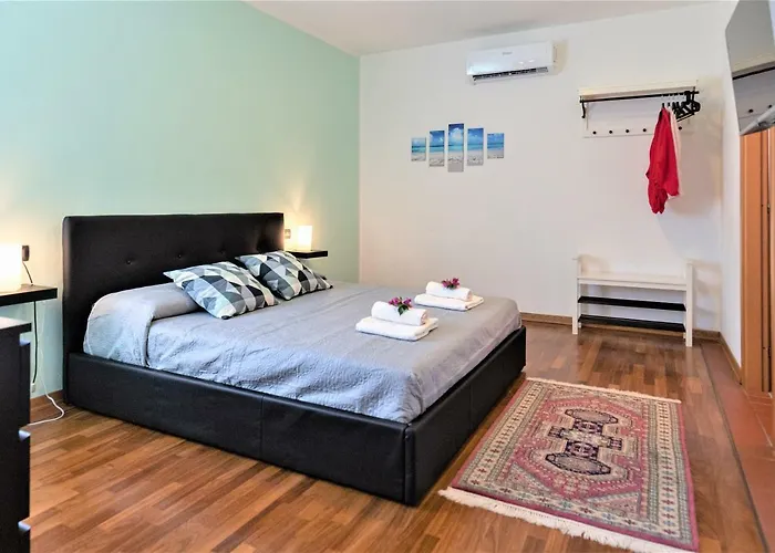 Apuana 4*